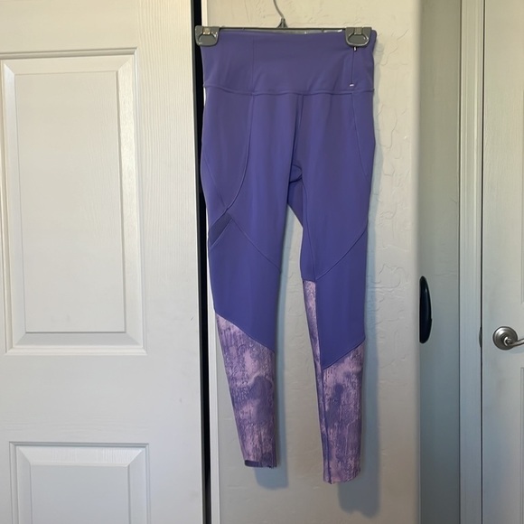 Calia by Carrie Underwood Leggings Authentic Essential Spliced 7/8 Leggings - Picture 5 of 11